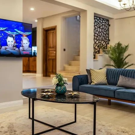Palmiye Jakuzi Ve Havuzlu Luks Tatil Evi - Ocekhomes Villa *