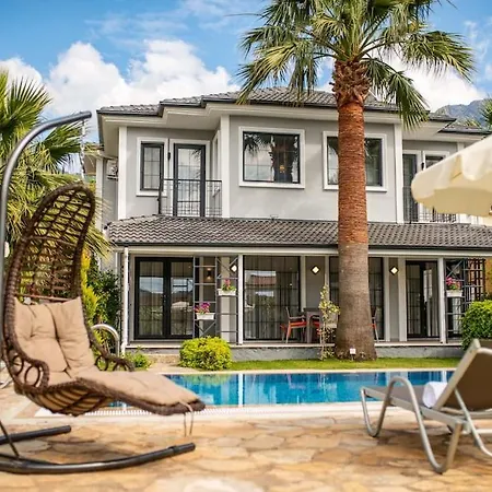 Villa Palmiye Jakuzi Ve Havuzlu Luks Tatil Evi - Ocekhomes Fethiye